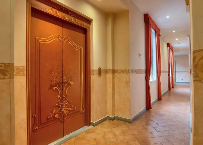 Hotel Alba Palace