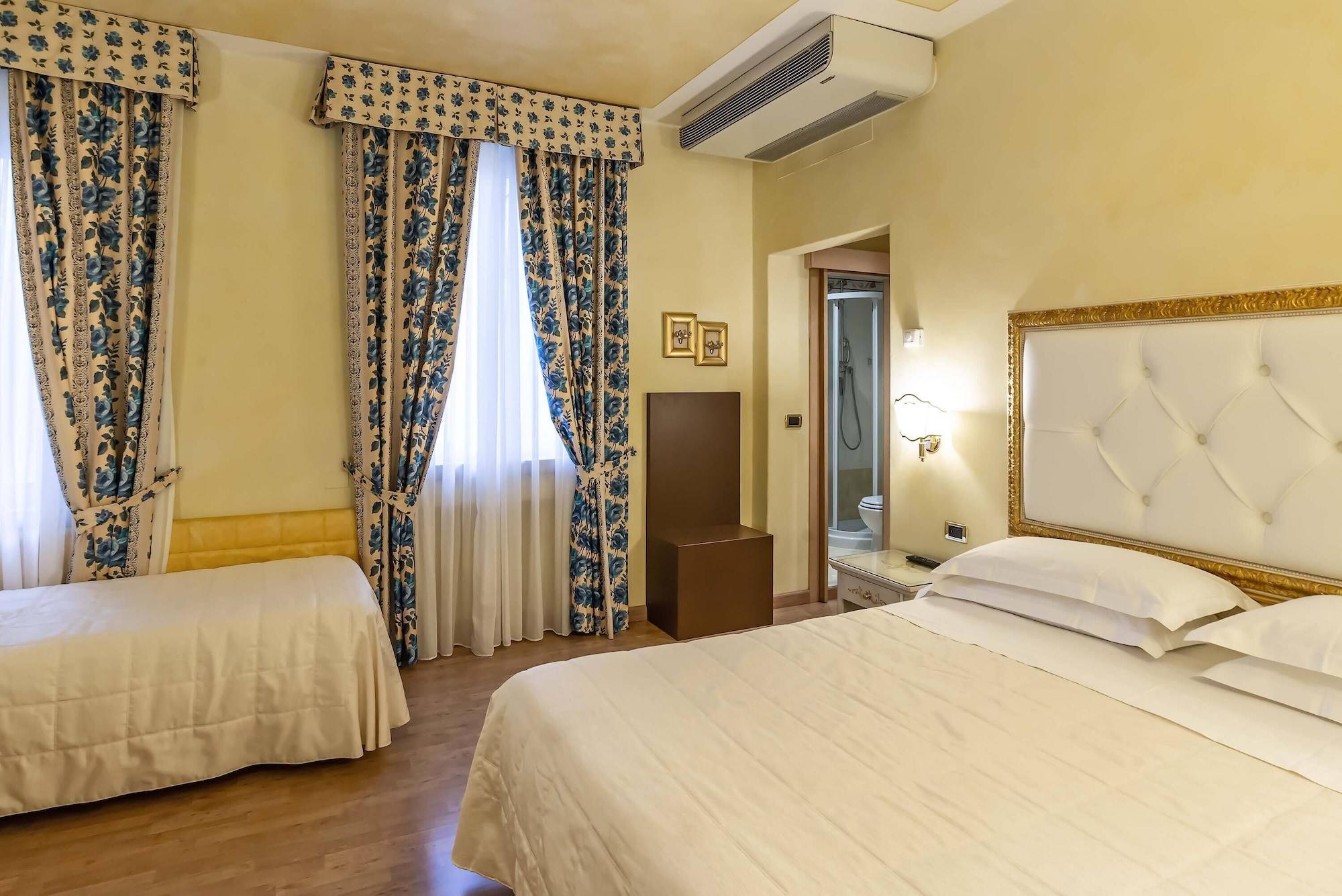 Hotel Alba Palace Florenz
